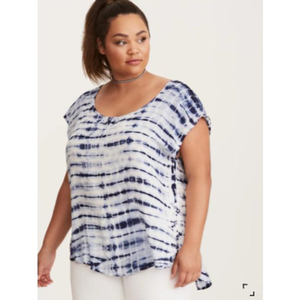 Like New Torrid Blue Tie Dye Challis Blouse Button Back size 2x